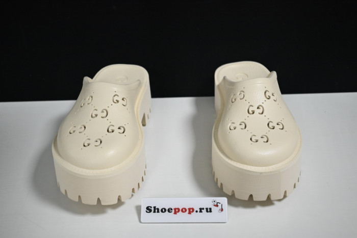 G*u*i* sandal92