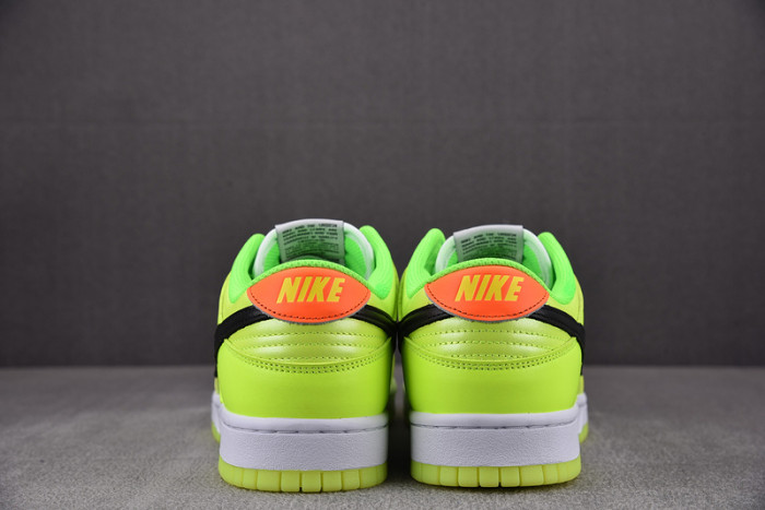 nike dunk low “glow in the dark” fj4610-702